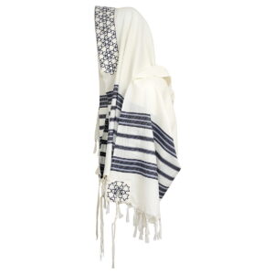 טלית צמר מהודרת רקמת מגיני דוד - כחול